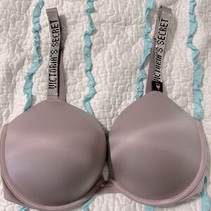 Victoria’s Secret Padded Bra 36 DDD